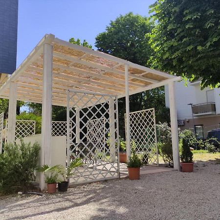 La Villa Bellaria-Igea Marina Zewnętrze zdjęcie
